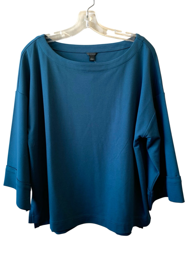 ANN TAYLOR  large TOP W