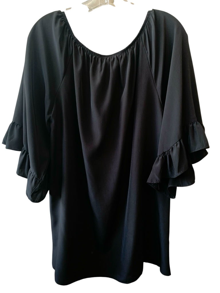 H AND H  medium TOP W