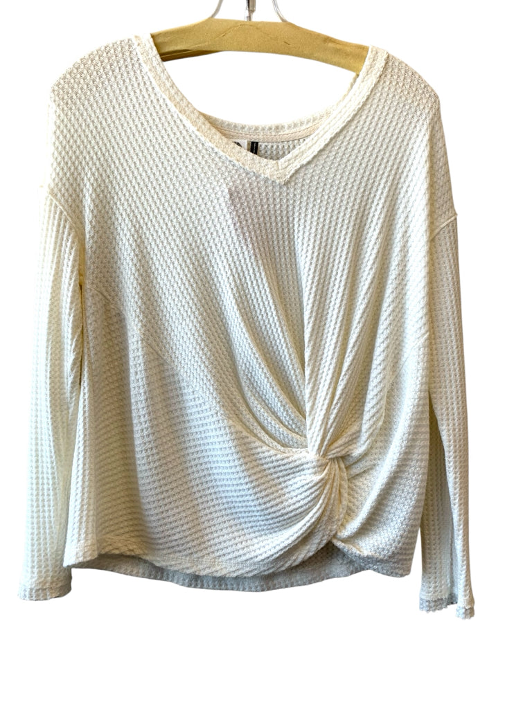 AKEMI &KIN  xS TOP  W