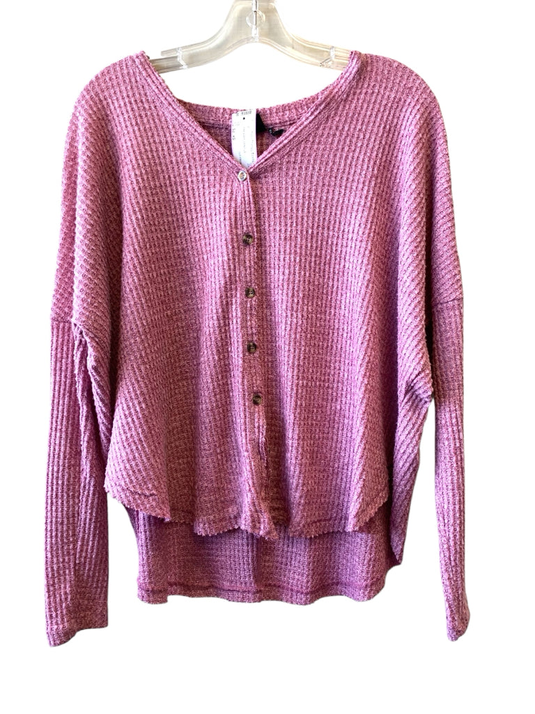 OUT FROM UNDER  xS TOP  W