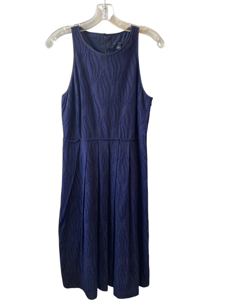 ANN TAYLOR Size 2 DRESS W ANN TAYLOR Size 2 DRESS W