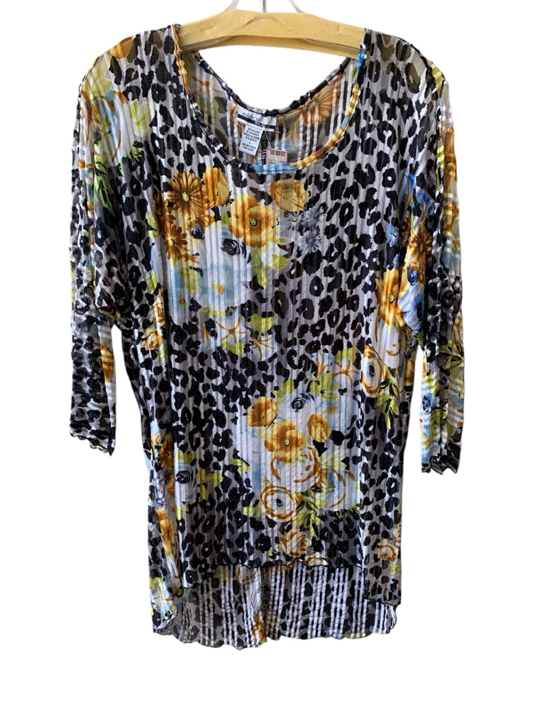 MIRROR IMAGE  large TOP  W