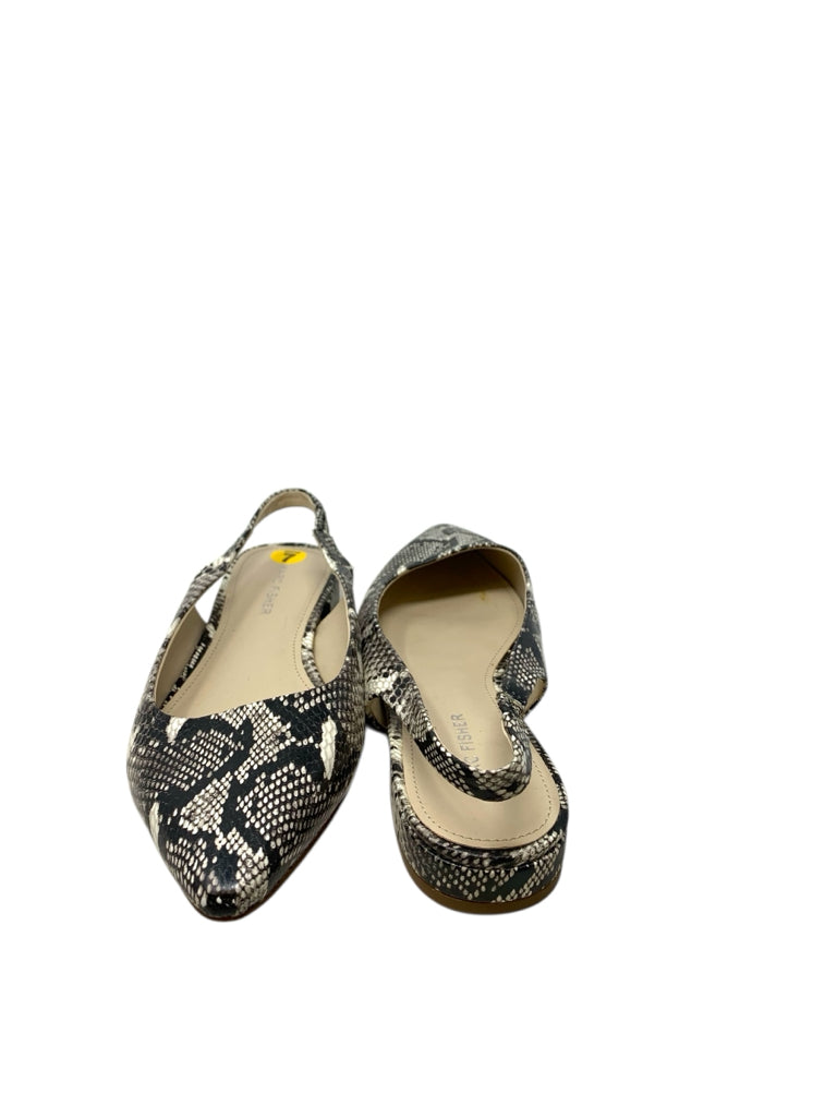 MARC FISHER  7 FLAT W