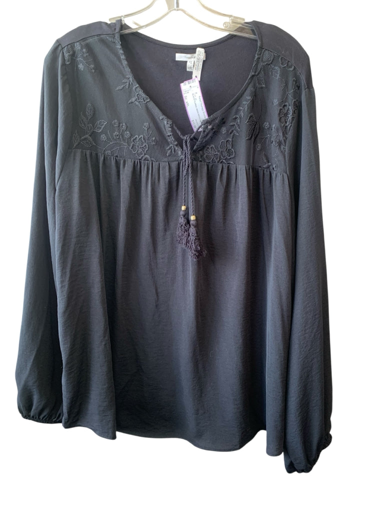 MAURICES  xXL TOP  W