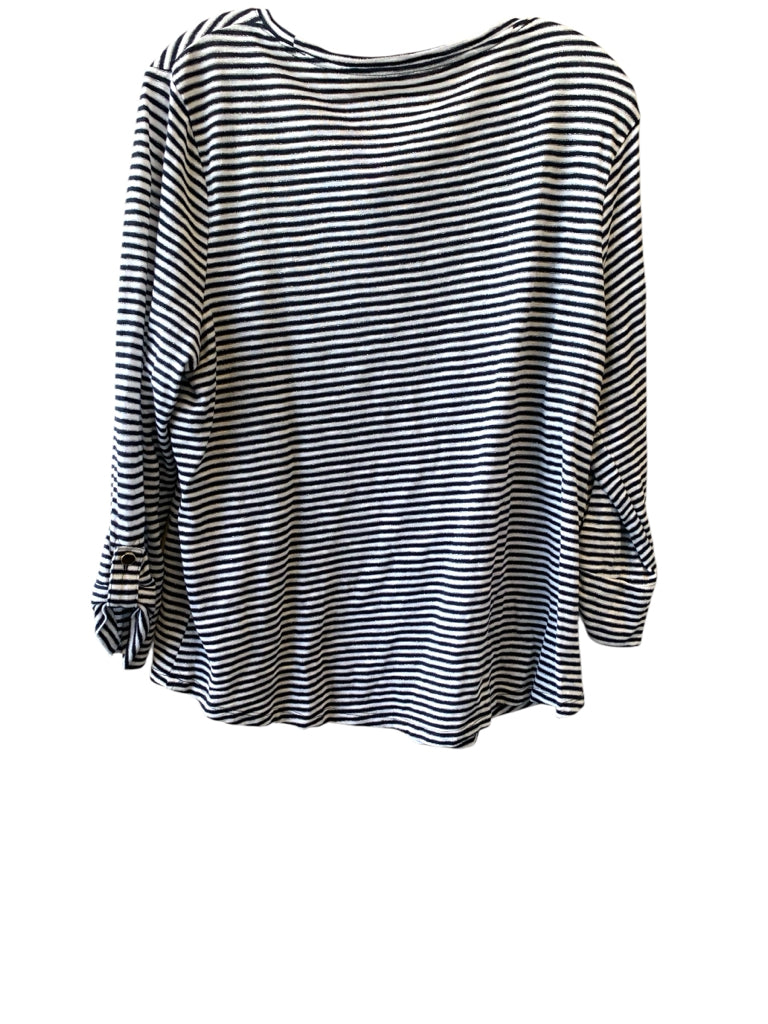 CHICO'S  large TOP  W