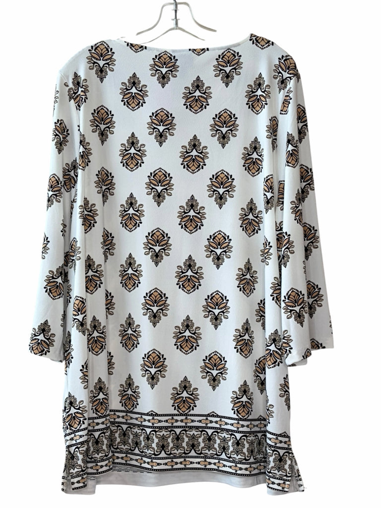 JM COLL. Size xXL TOP  W