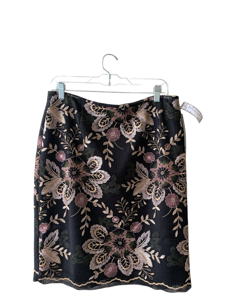 TAHARI  12 SKIRT W