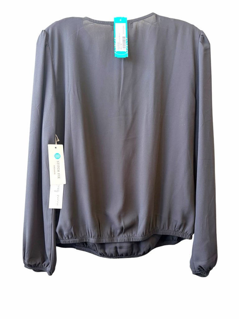 NINE BRITTON Size medium TOP W
