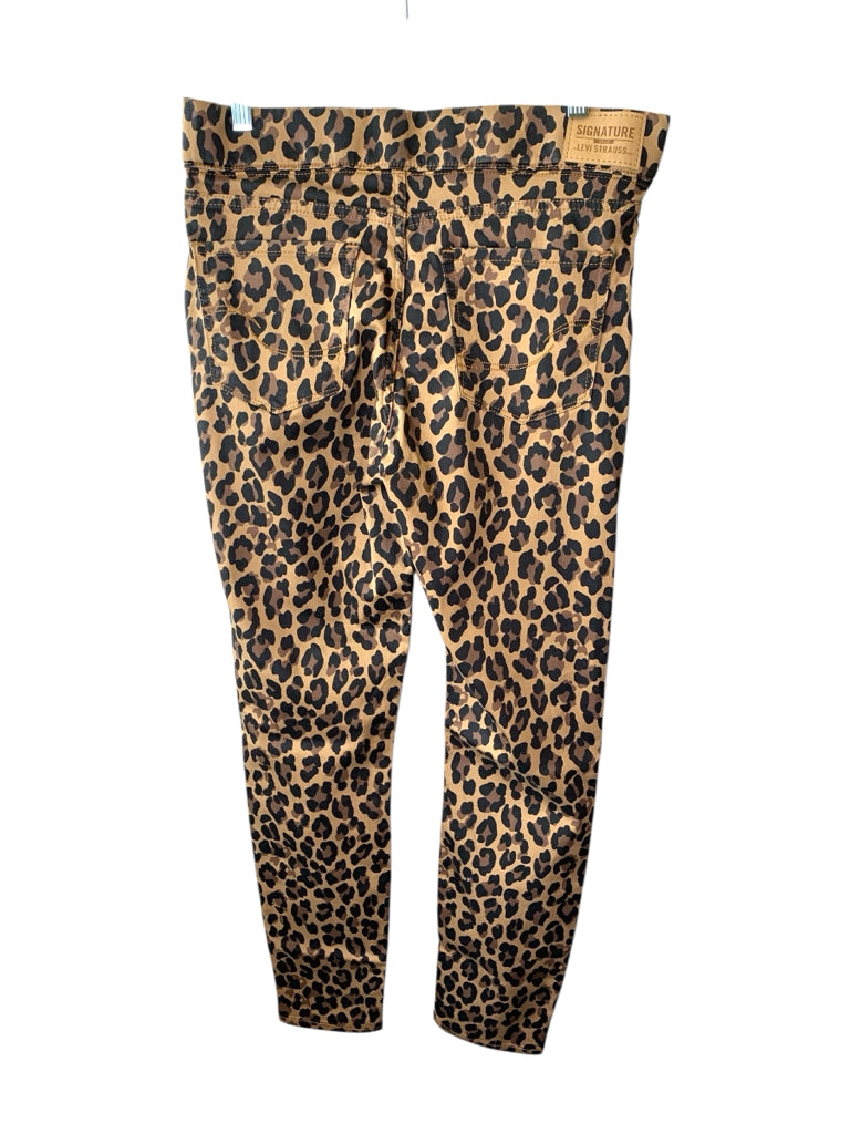 LEVI  8 JEANS W