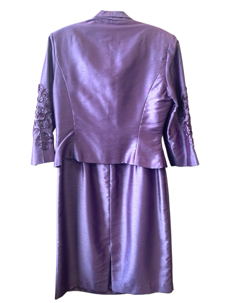 KM COLLECTIONS  8 DRESS SET