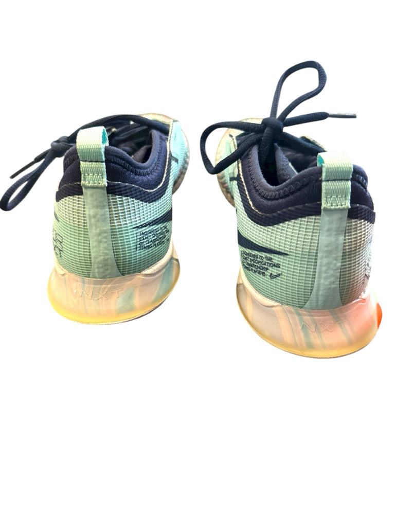 NIKE  10.5 SNEAKERS W