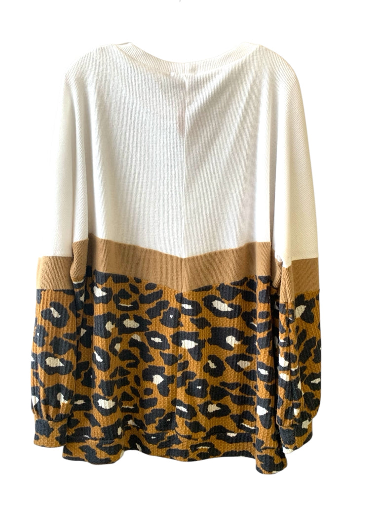 RAE MODE  3XL TOP  W