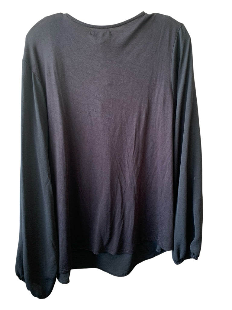 MAURICES  xXL TOP  W