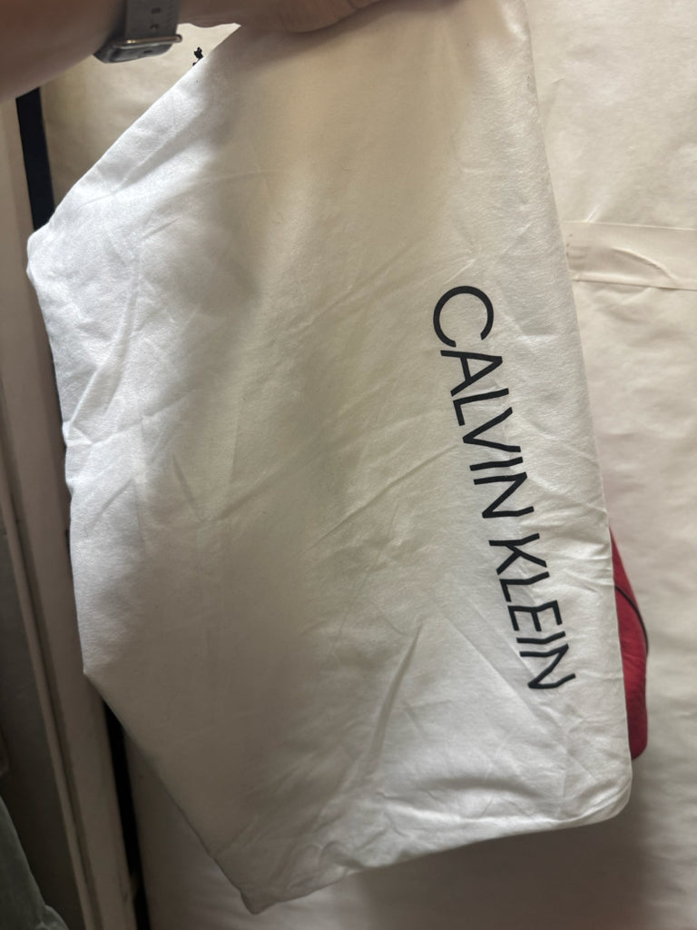 CALVIN KLEIN  large PURSE W