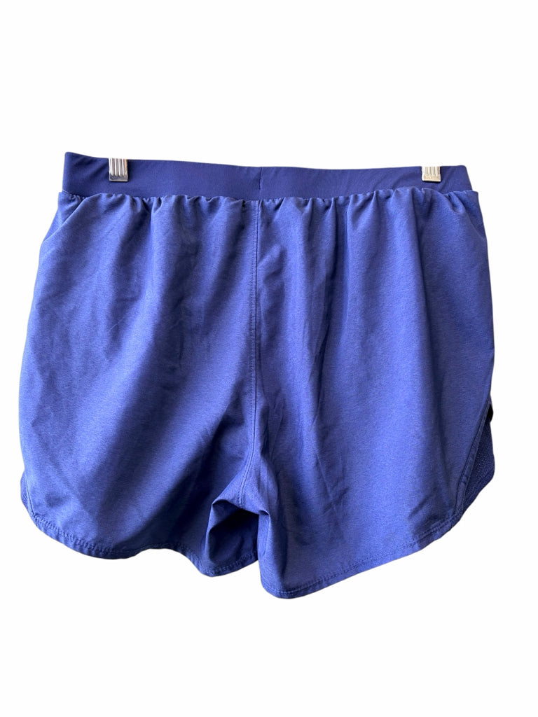 UNDER ARMOUR Size medium GYM W