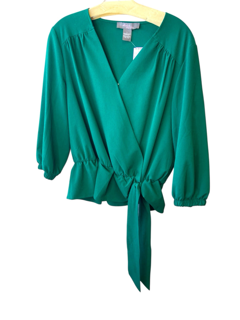 OLIVIA & MARTIN Size large TOP W