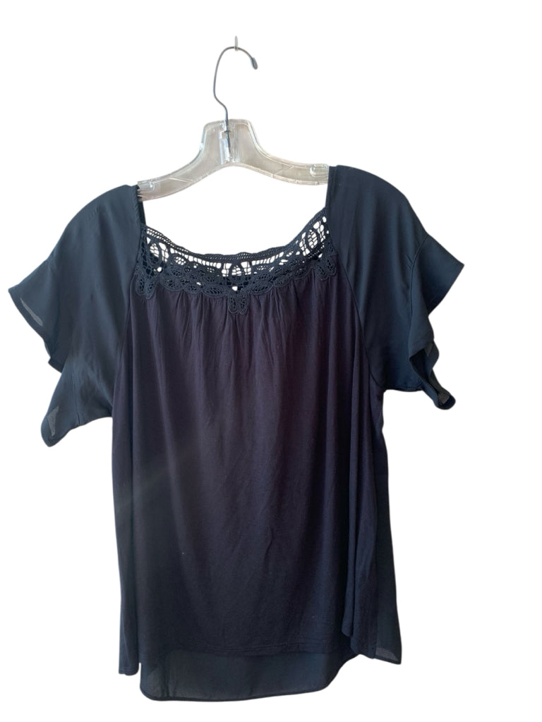 AT LOFT  small TOP  W