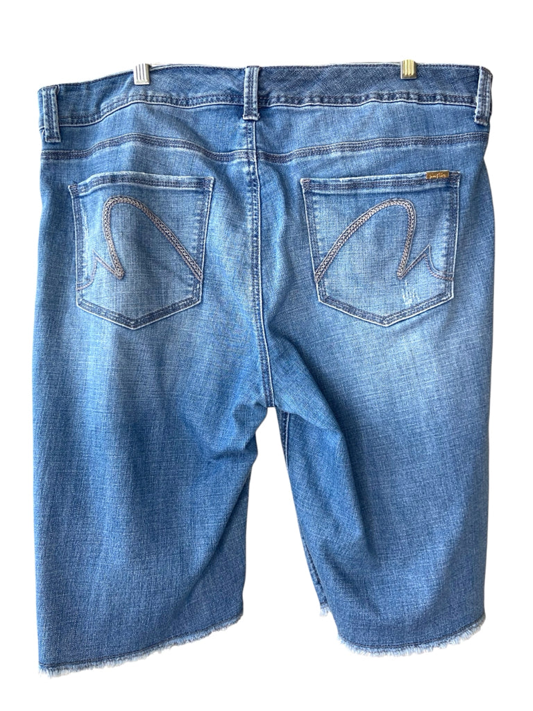seven7 Size 18W SHORT W