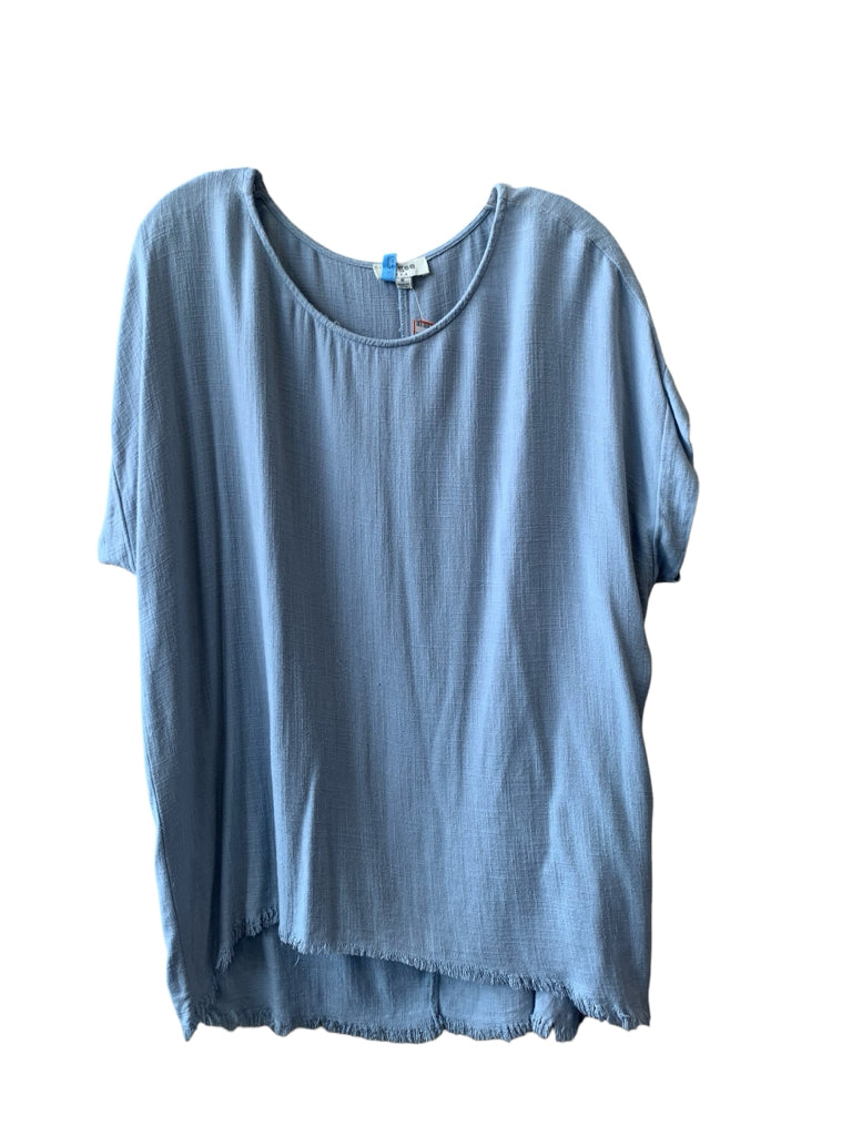 UMGEE Size medium TOP W
