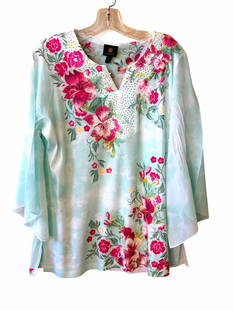 JM COLLECTION Size large TOP W