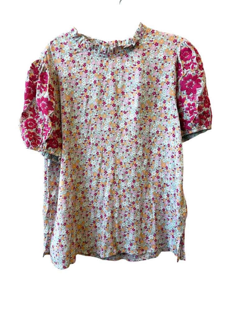 SAVANNA JANE Size small TOPW