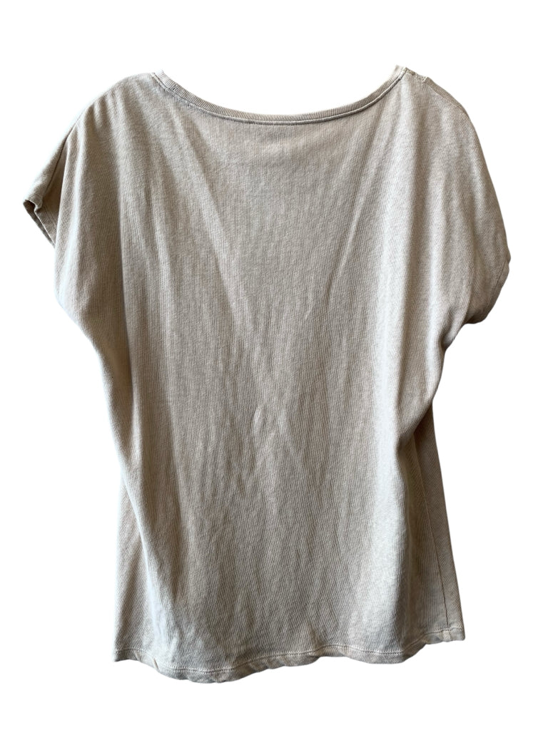 CHICO'S  medium TOP  W