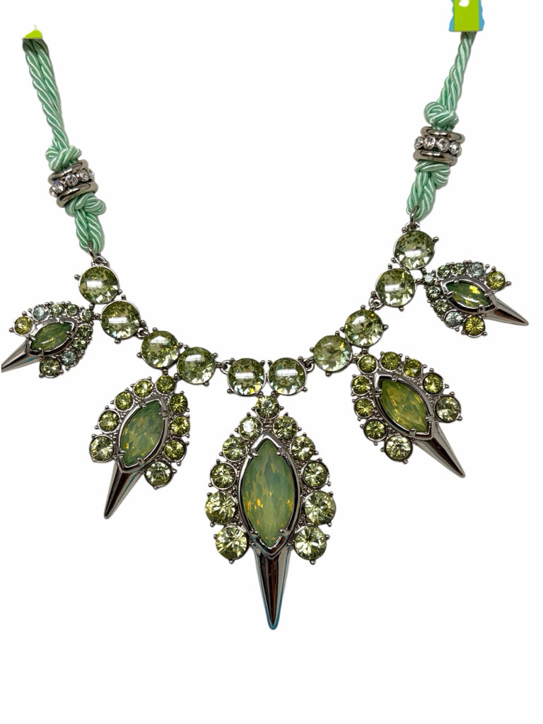 LULU AVENUE NECKLACE W