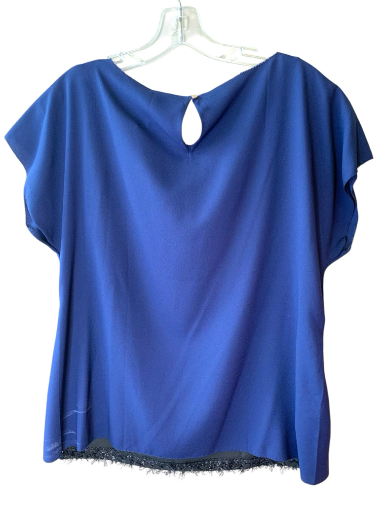 ANN TAYLOR  medium TOP W