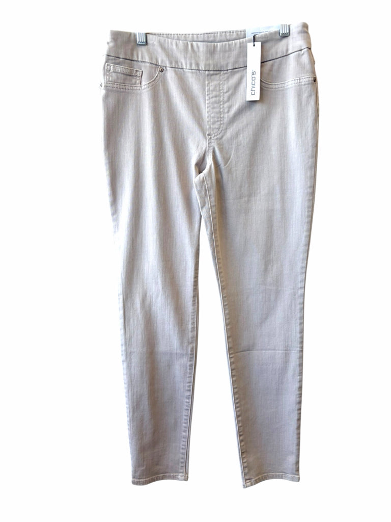 CHICO'S Size 6 JEANS W