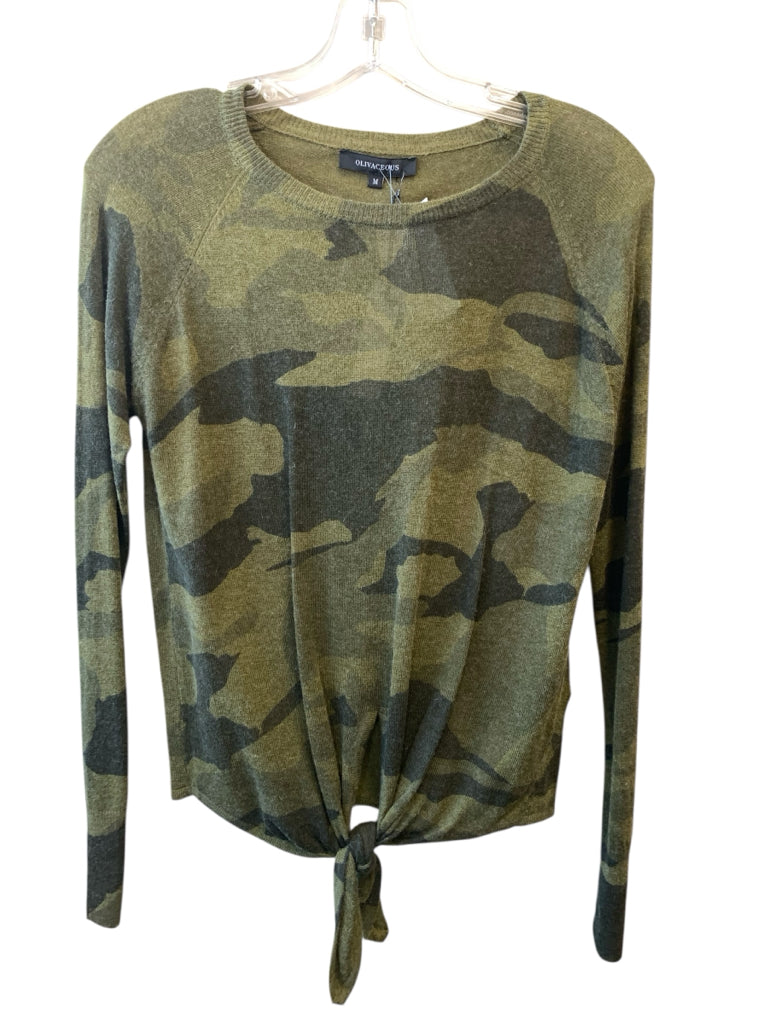 OLIVACEOUS  medium TOP  W