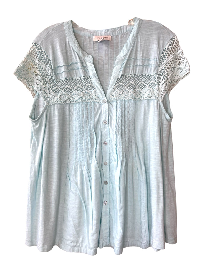 VINTAGE AMERICA Size large TOP W