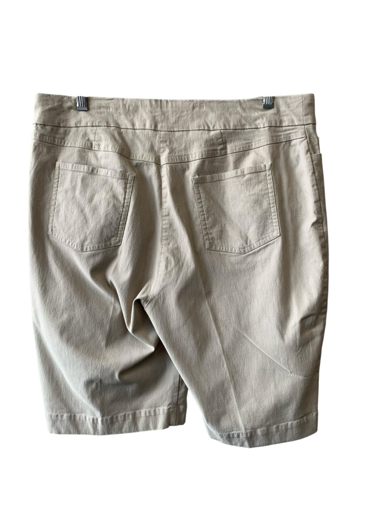 DRAPER'S AND DAMON'S Size PXL SHORT W