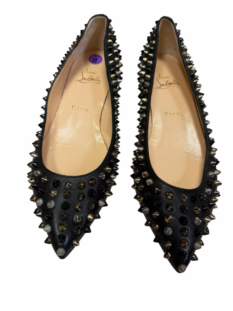 LOUBOUTIN Size 8 FLAT W