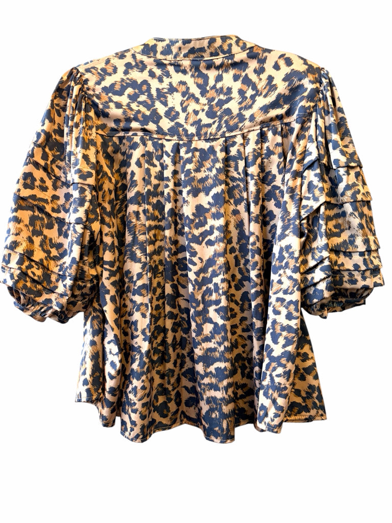 OLIVACEOUS Size large BLOUSE W