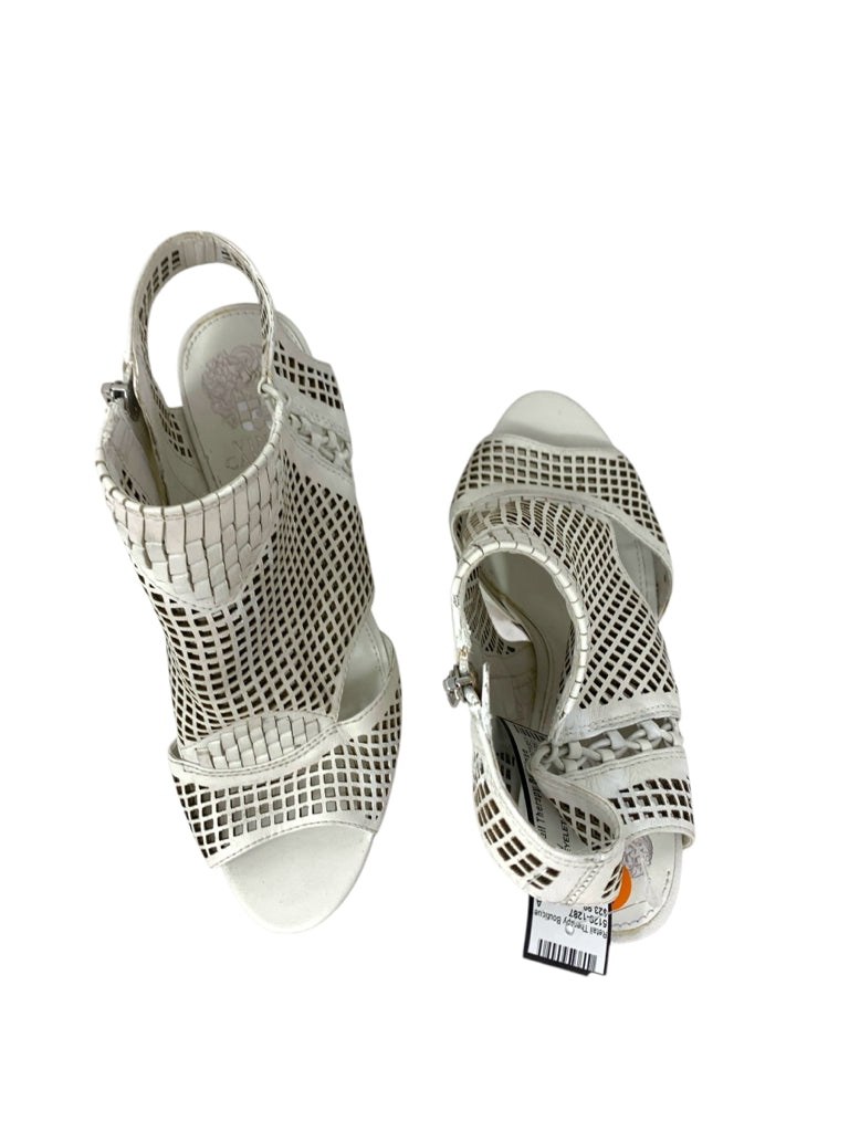 VINCE CAMUTO  8.5 HEEL W