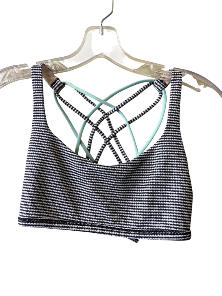 LULULEMON Size medium SPORT BRA