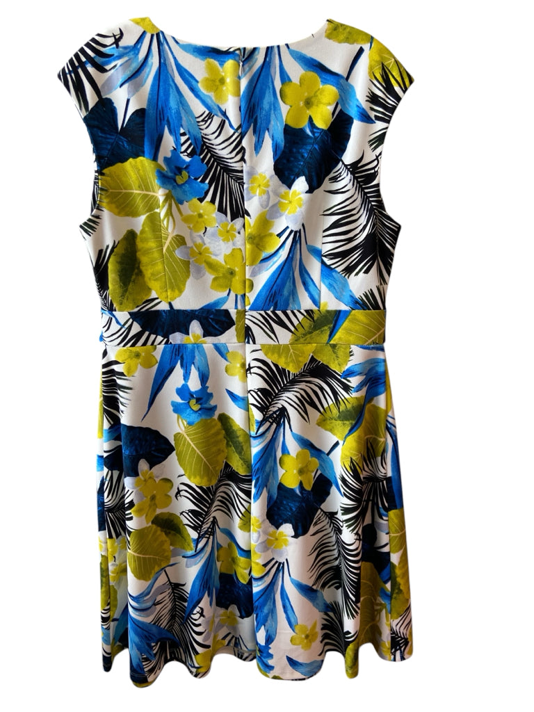 ILE Size 12 DRESS W