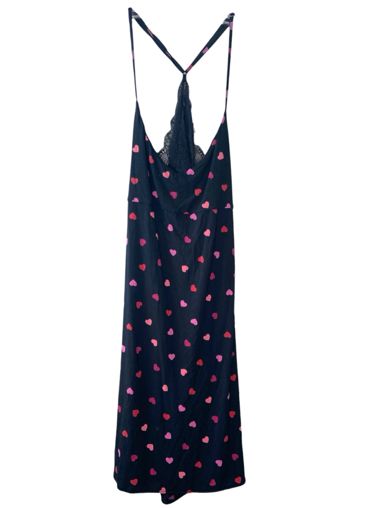 VICTORIA'S SECRET Size large NIGHT GOWN