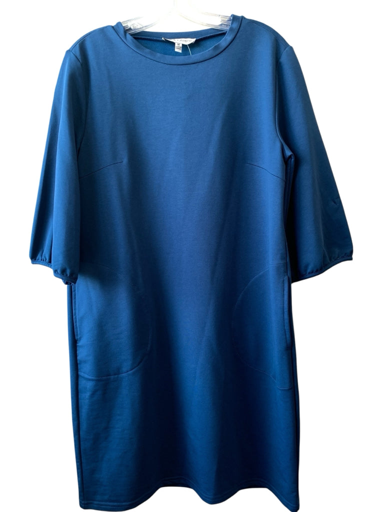 JACK + AVERY  medium DRESS  W