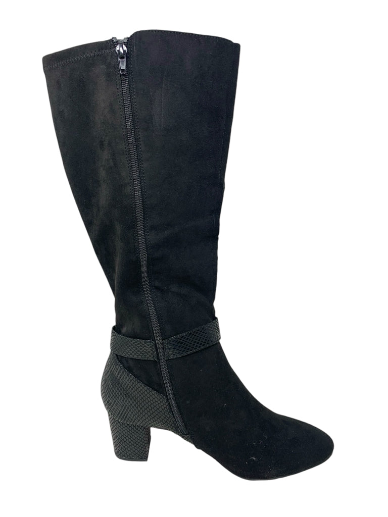 KAREN SCOTT  12 BOOT W