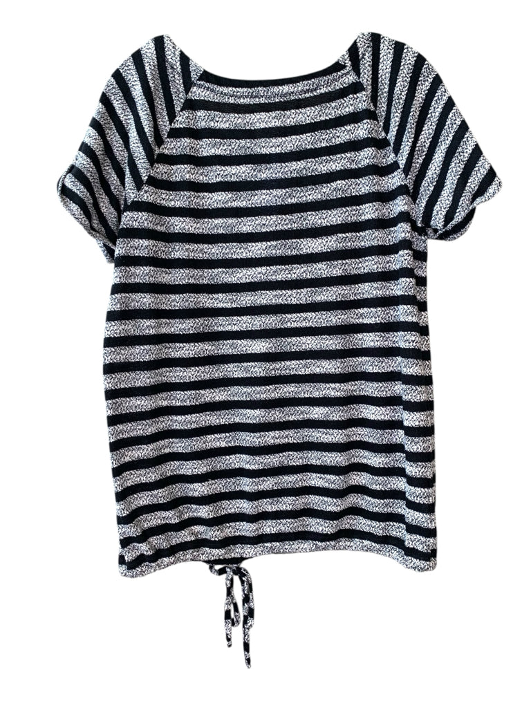 AT LOFT  large TOP  W