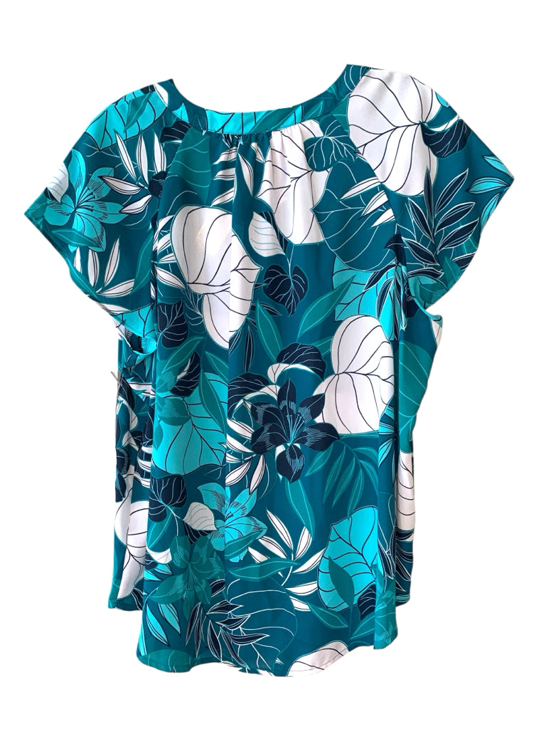 LIZ CLAIBORNE Size large TOP W