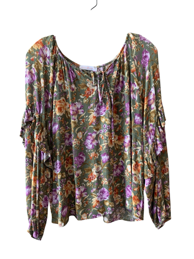 CES FEMME Size medium TOP  W