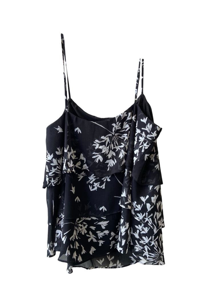 BANANA REPUBLIC Size small TANK W