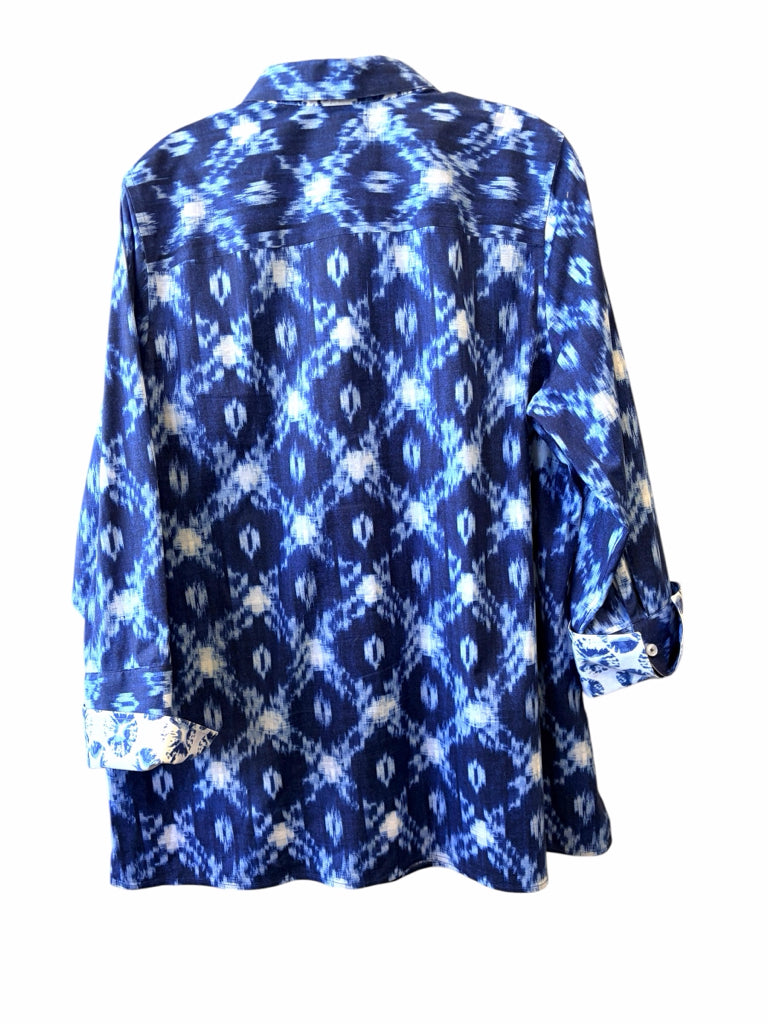 CHICO'S Size large TOP W