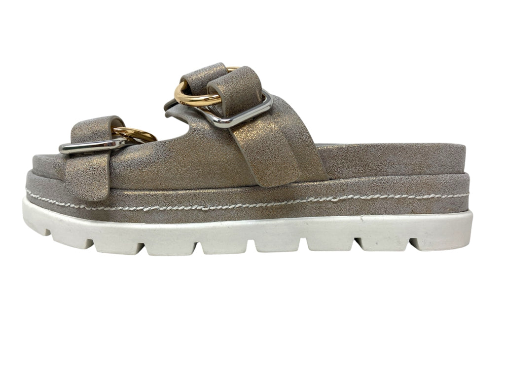 J/SLIDES NYC Size 7.5 SLIDE W