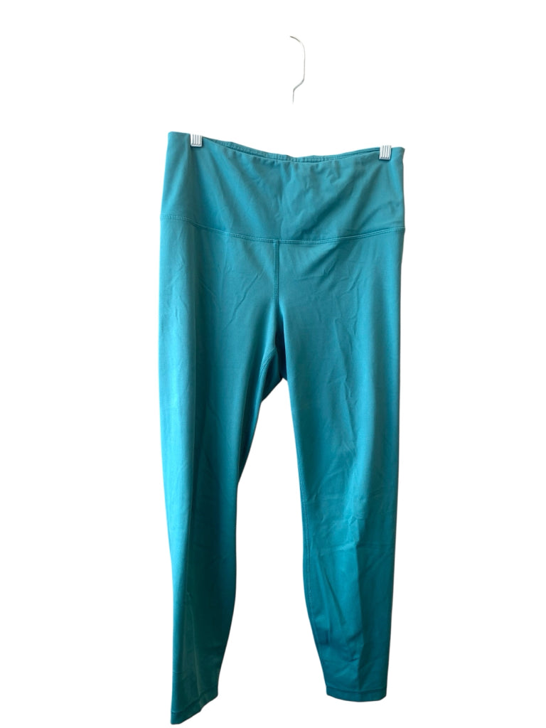 YOGALICIOUS  xL GYM W