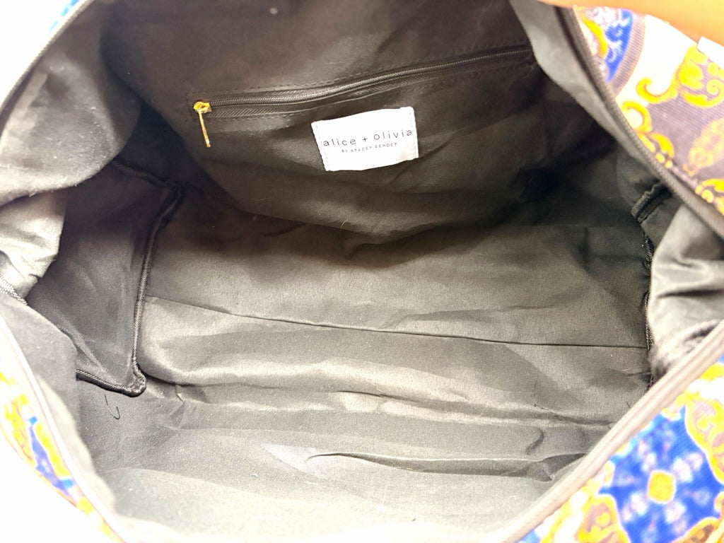 ALICE + OLIVIA Size m/L BAG W