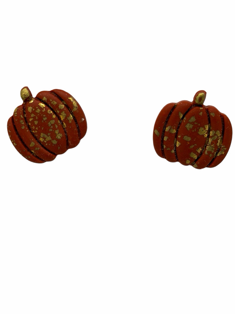 Size PIERCED EARRINGS