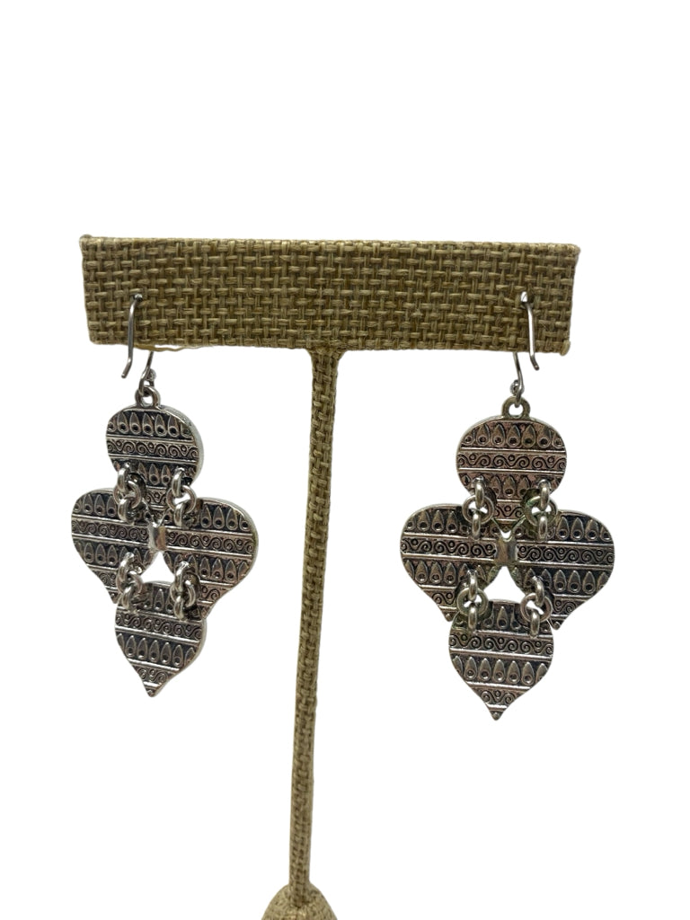 PIERCED EARRINGS